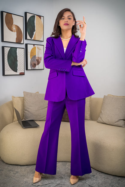 Classic Mauve Suit – Elegant and Professional for Women